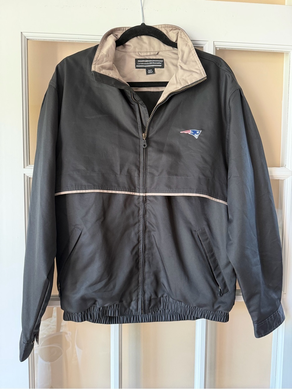 Cutter & Buck WeatherTec Windbreaker Embroidered New England Patriots Logo Sz S - Picture 1 of 5